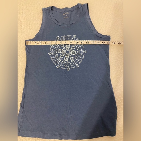 Columbia Tank Tops - Set of 2 - Size M - Picture 8 of 9